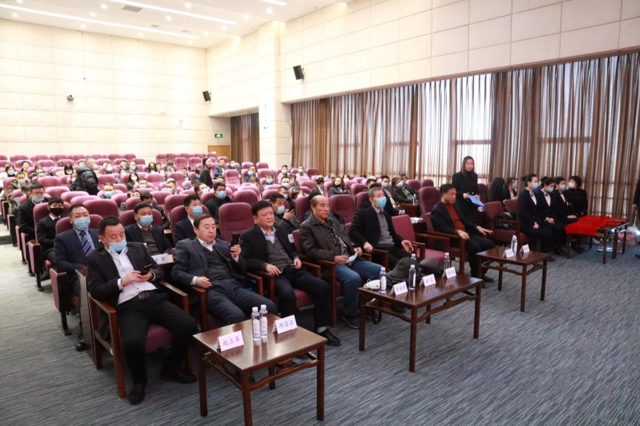 正業(yè)地產(chǎn)事業(yè)部丨乘風(fēng)破浪 夢想同行  2020年度表彰大會圓滿成功！(圖1)