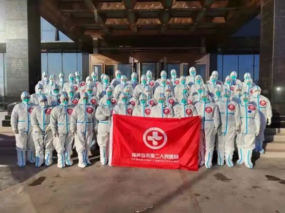 戰(zhàn)疫一線|6萬人次，市二院核酸采樣醫(yī)療隊支援綏中的第24天！(圖12)