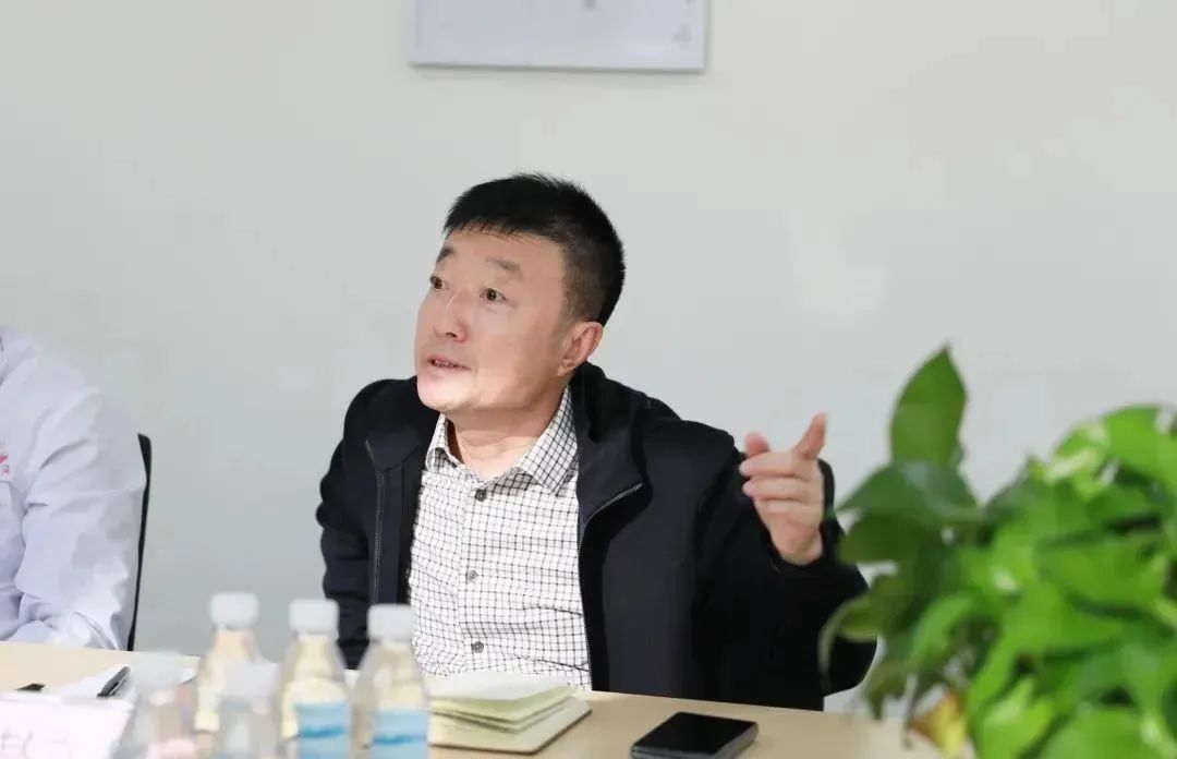 龍港區(qū)人大、區(qū)政府領(lǐng)導(dǎo)一行視察調(diào)研龍港國際醫(yī)療健康產(chǎn)業(yè)園(圖14)